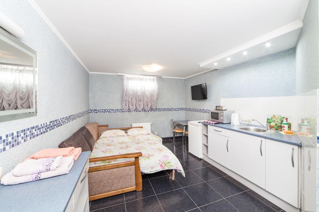 Home Comfort Livoberezhna Iec Kiev Exterior photo