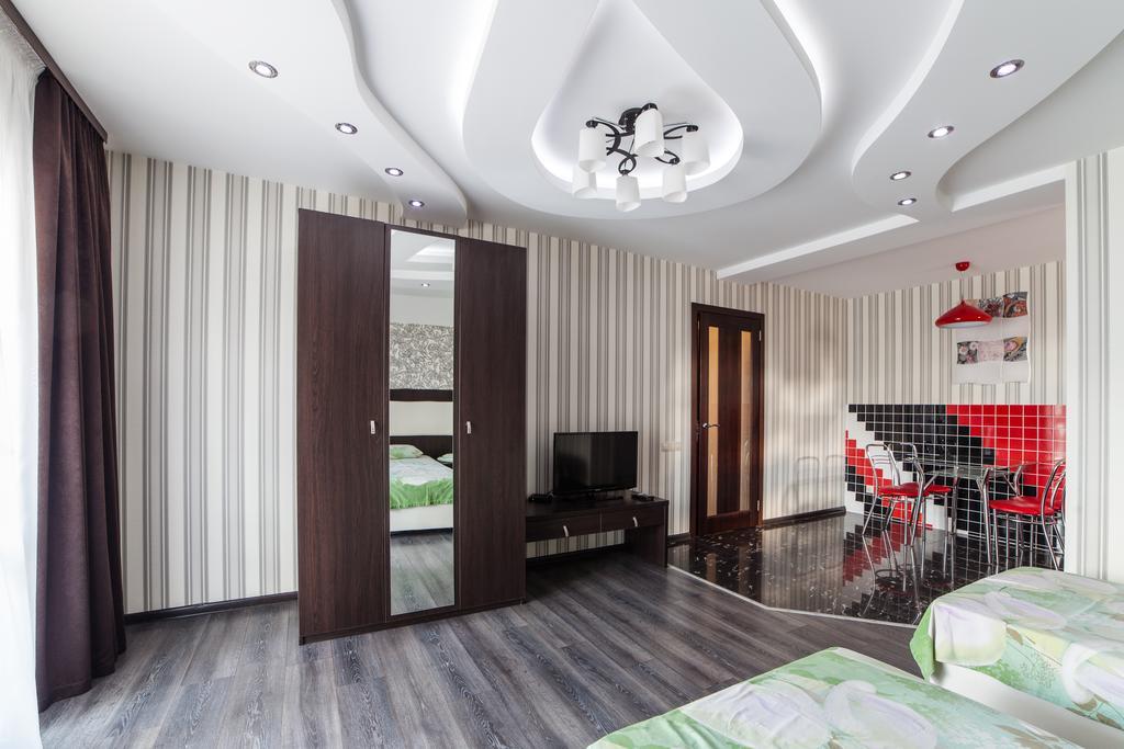 Home Comfort Livoberezhna Iec Kiev Exterior photo