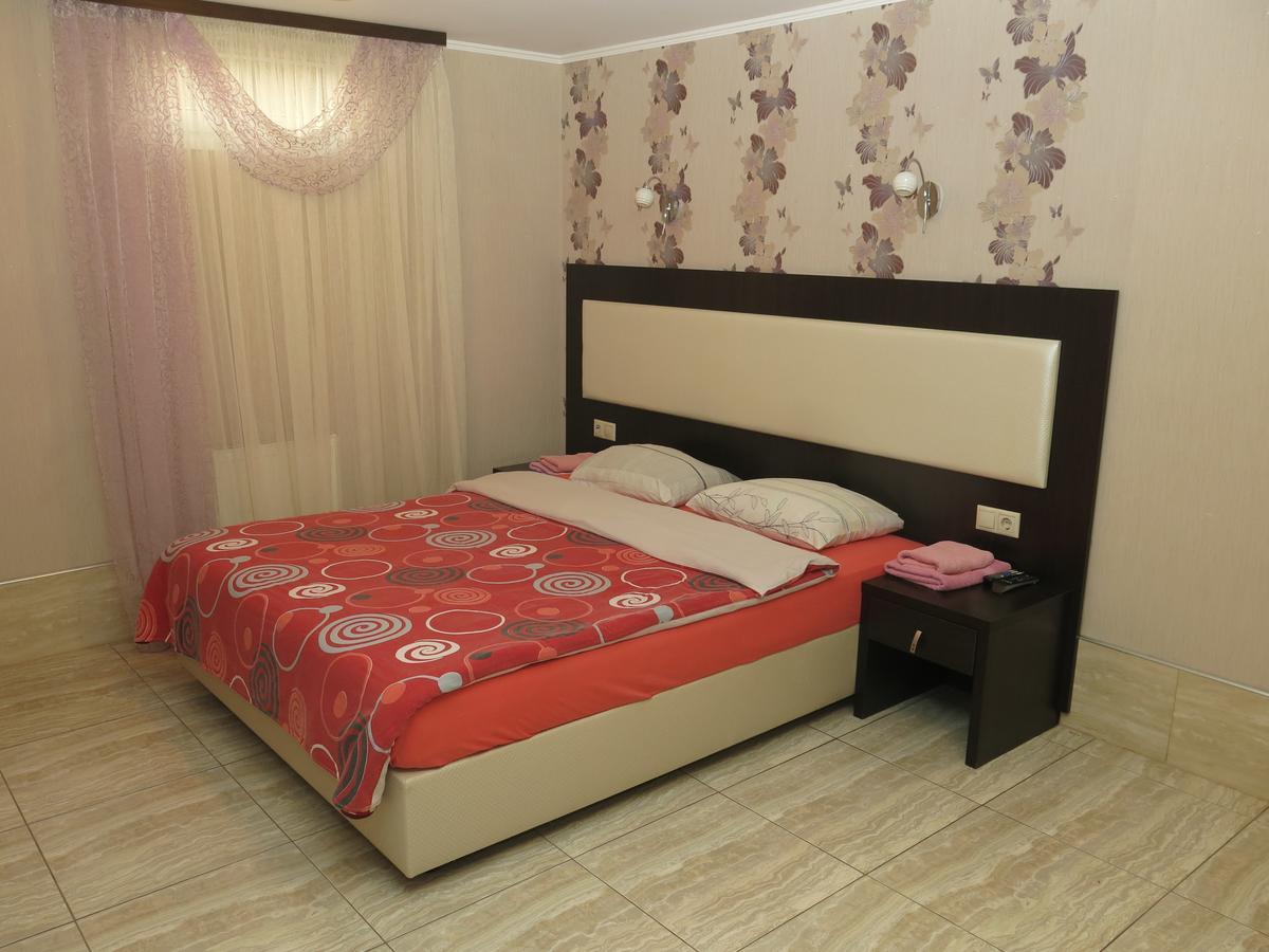 Home Comfort Livoberezhna Iec Kiev Exterior photo